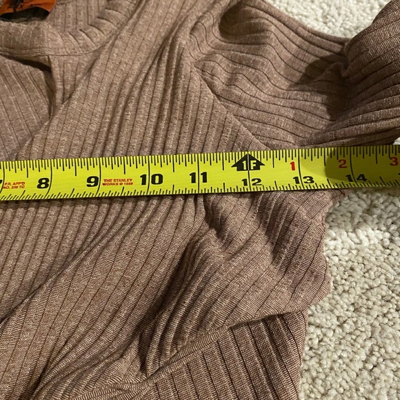 ALIX NYC Top - Picture 9 of 13